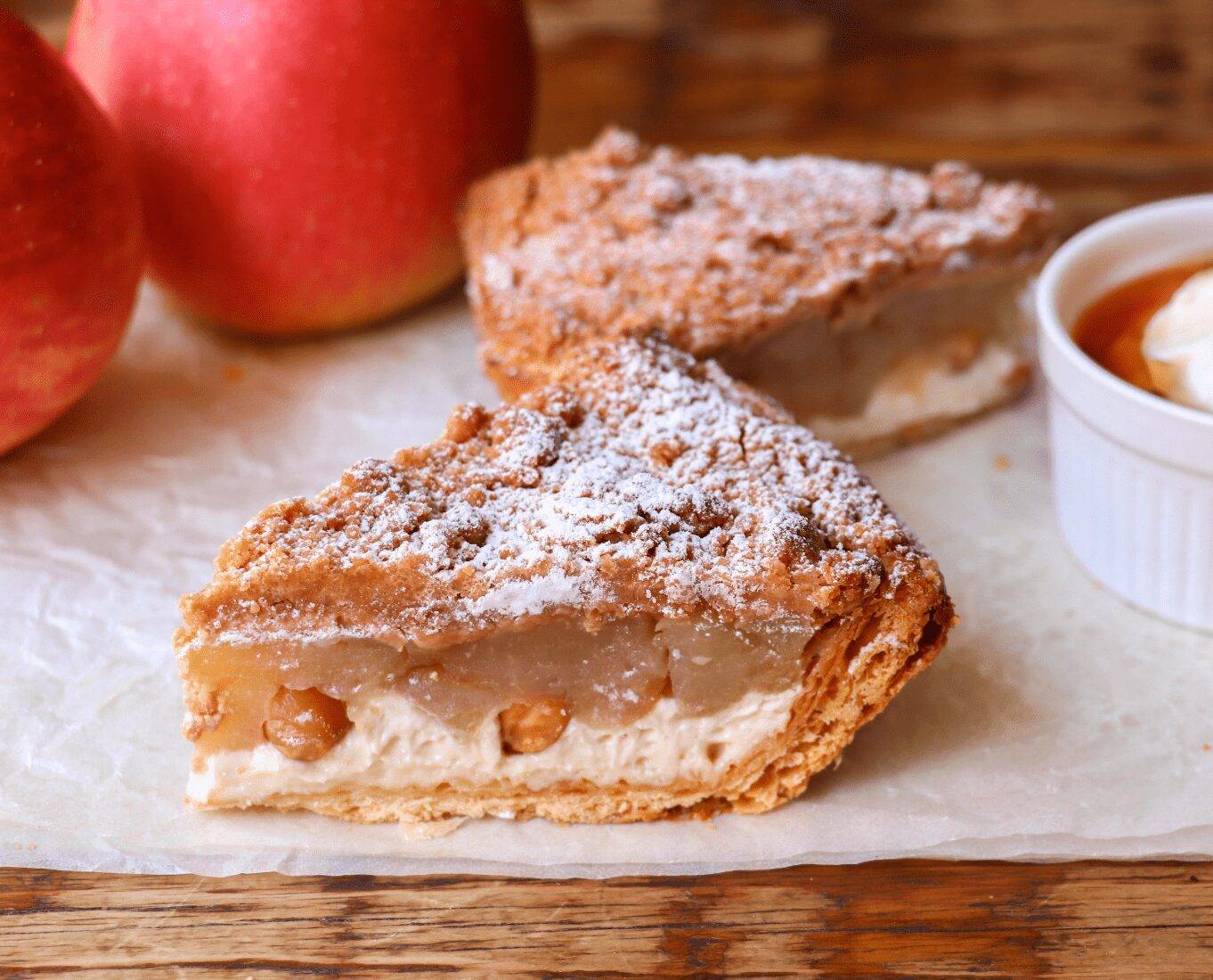 xmaple-cheese-apple-pie_01.jpg