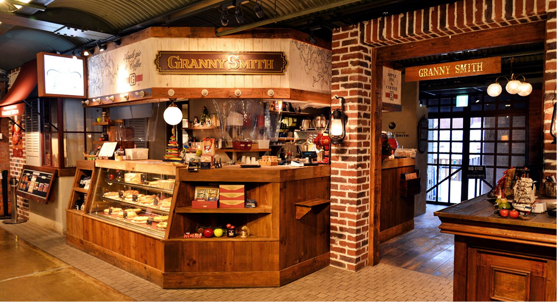 横浜店の店内の様子