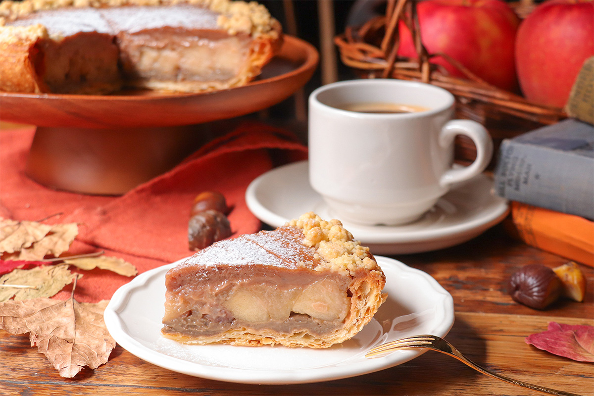 ほうじ茶香る贅沢な秋の新商品『焼きモンブラン アップルパイ』