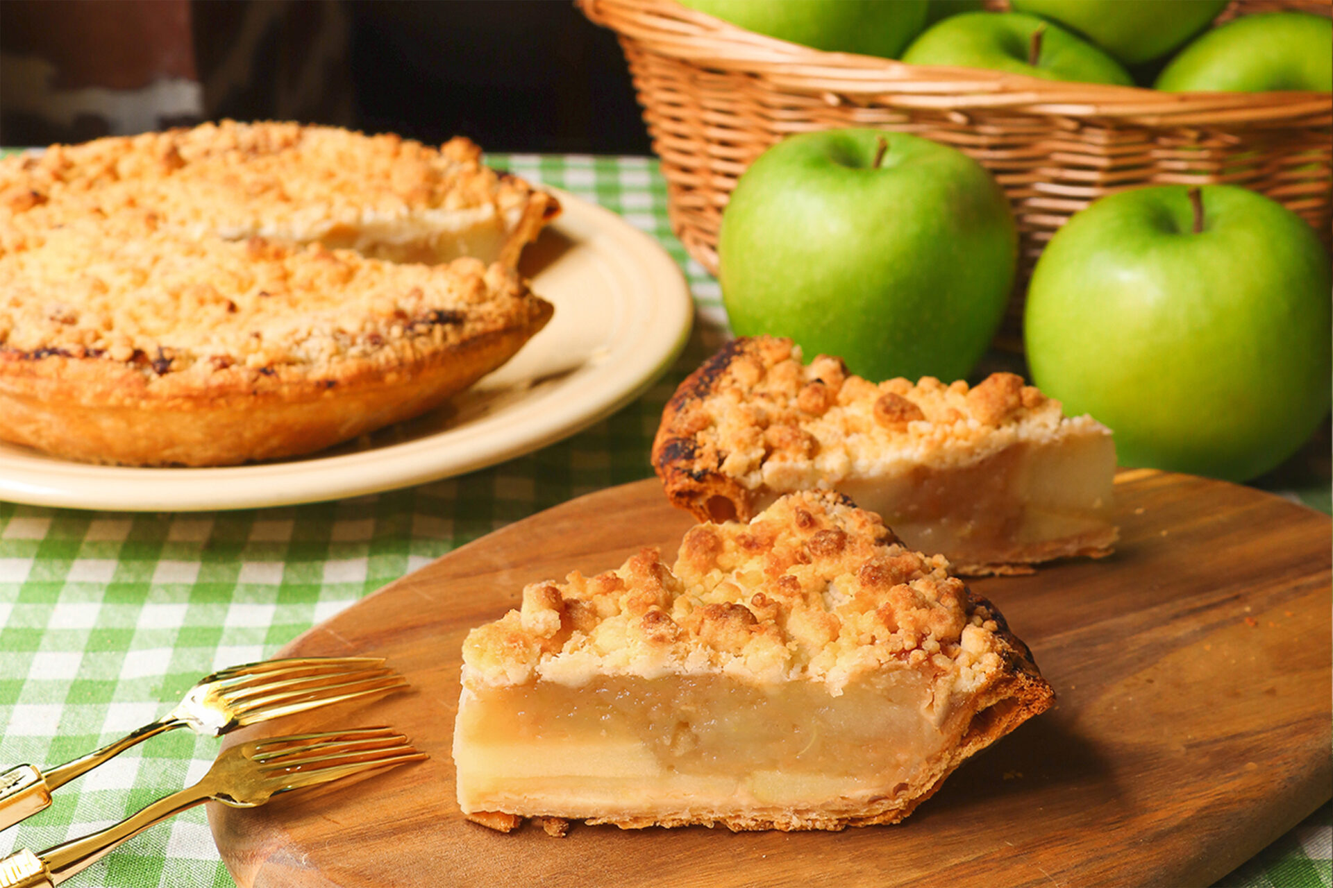 【季節限定】ブランド代名詞ともいえるアップルパイ『“グラニースミス”のアップルパイ』