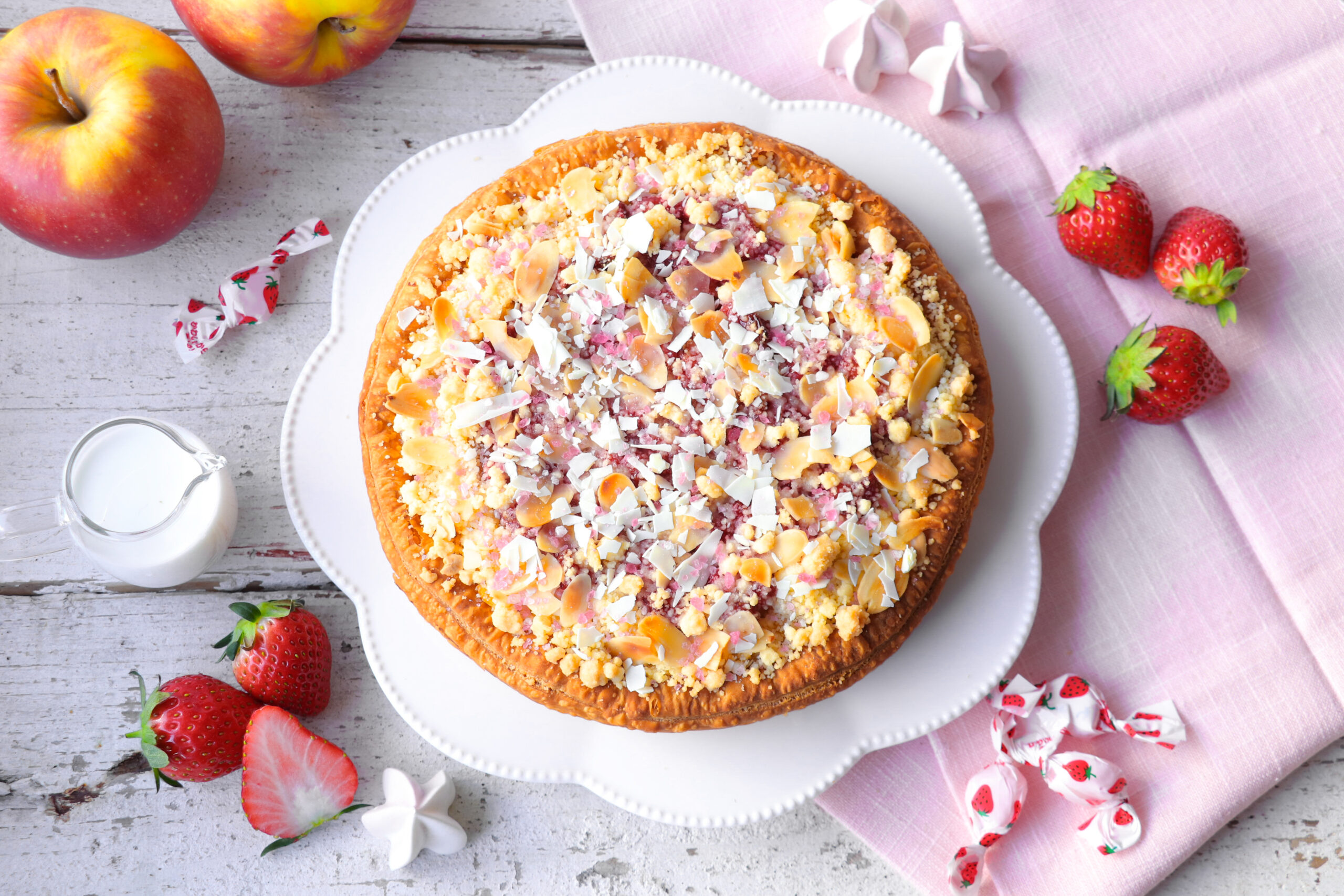 【2026/3/2(月)～】『いちごみるくアップルパイ』登場！